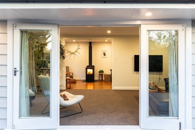 Photo of property in 39 Manor Place, Bryndwr, Christchurch, 8053