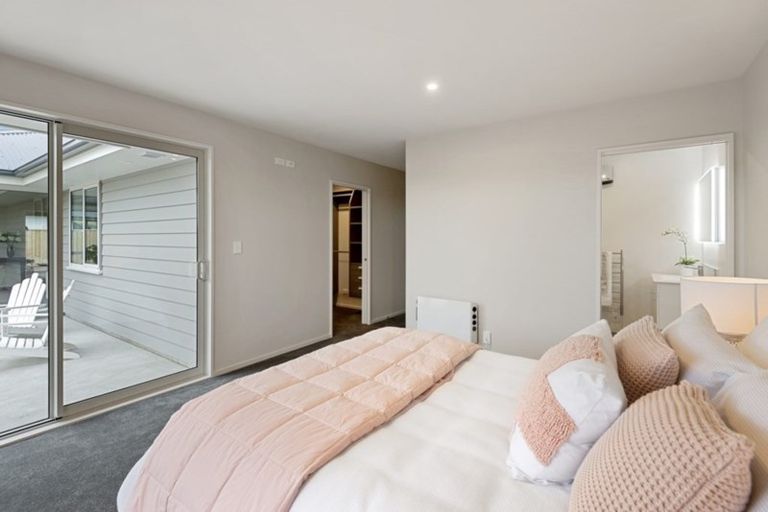 Photo of property in 28 Billington Drive, Halswell, Christchurch, 8025