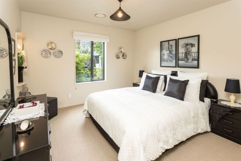 Photo of property in 11 Cricklewood Place, Avonhead, Christchurch, 8042