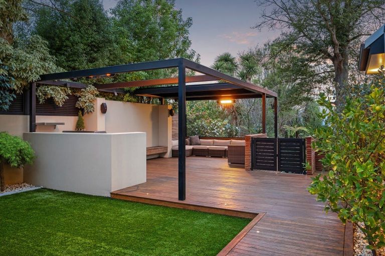 Photo of property in 32b Glandovey Road, Fendalton, Christchurch, 8052