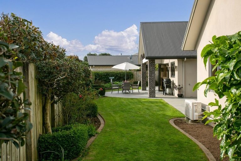 Photo of property in 13 Cooper Crescent, Cambridge, 3434