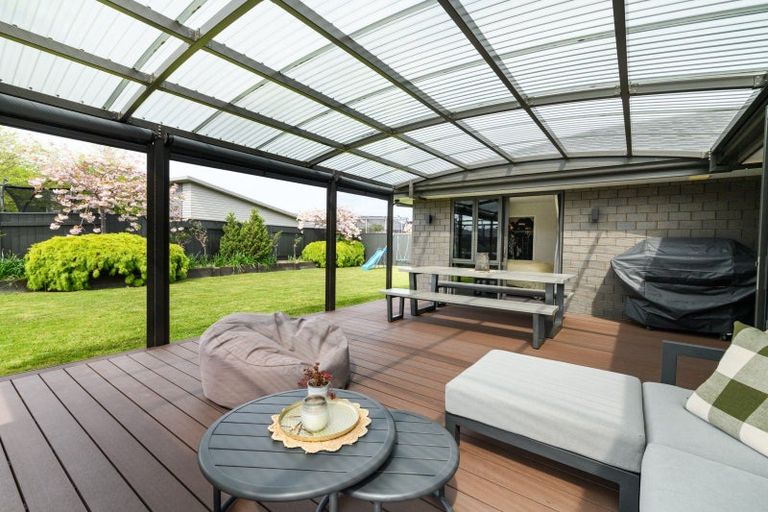 Photo of property in 45 Liberty Grove, Kelvin Grove, Palmerston North, 4414