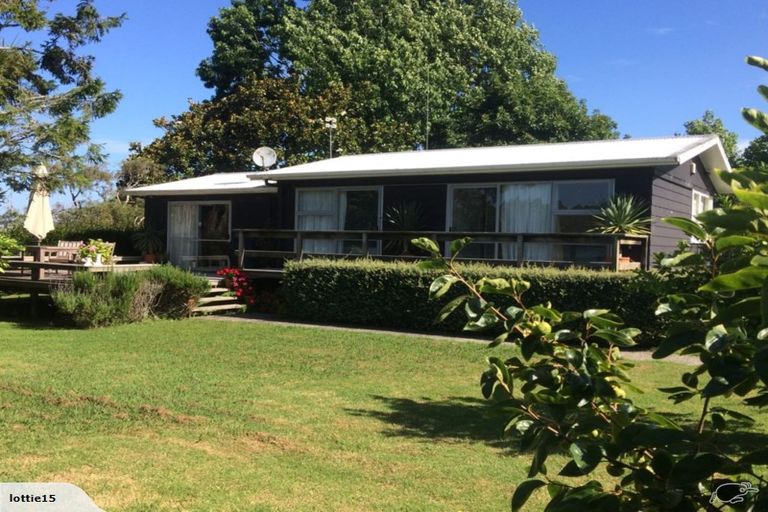 Photo of property in 14 Dale Road, Whenuapai, Auckland, 0618