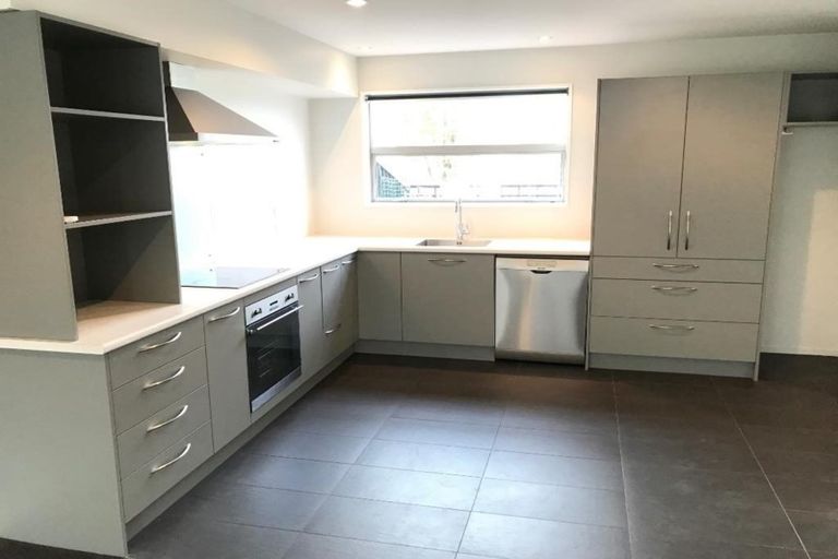 Photo of property in 36 Caulfield Avenue, Halswell, Christchurch, 8025