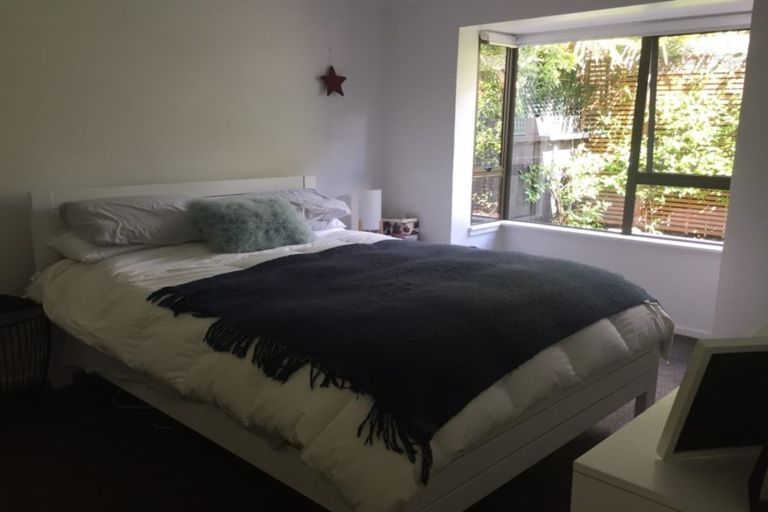 Photo of property in 3/59 Norwood Road, Bayswater, Auckland, 0622