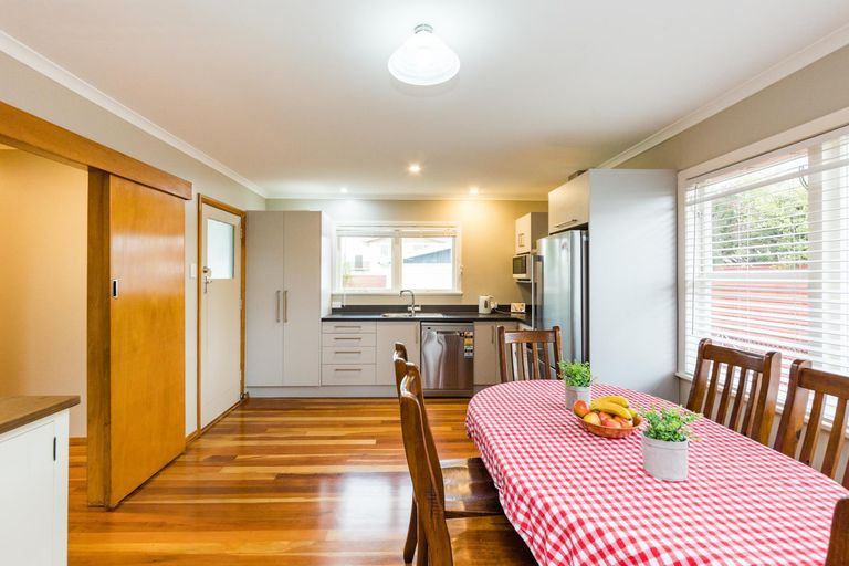 Photo of property in 5 Hunter Street, Milson, Palmerston North, 4414
