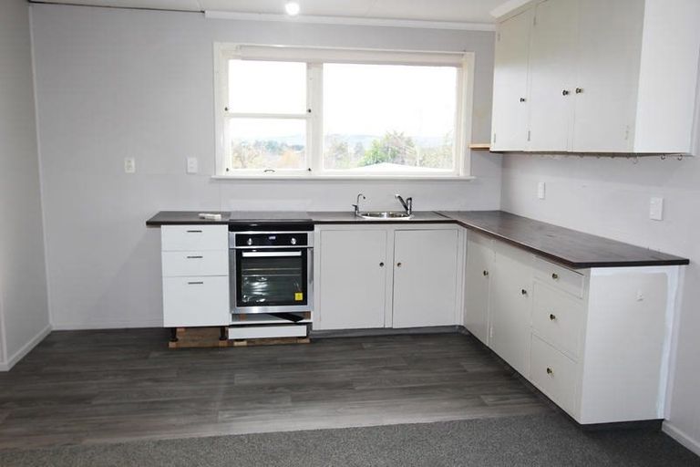 Photo of property in 8 Maryport Street, Lawrence, 9532