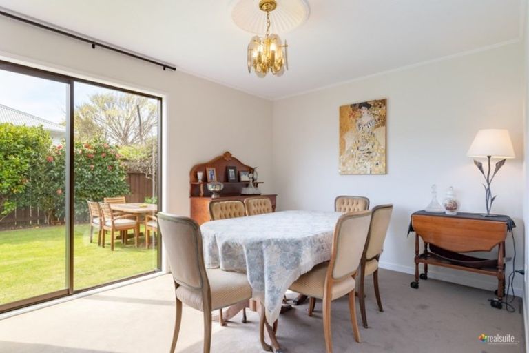 Photo of property in 2/28 Rossiter Avenue, Waterloo, Lower Hutt, 5011