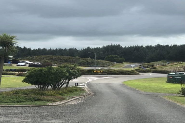 Photo of property in 16 Truebridge Drive, Waitarere, Levin, 5510