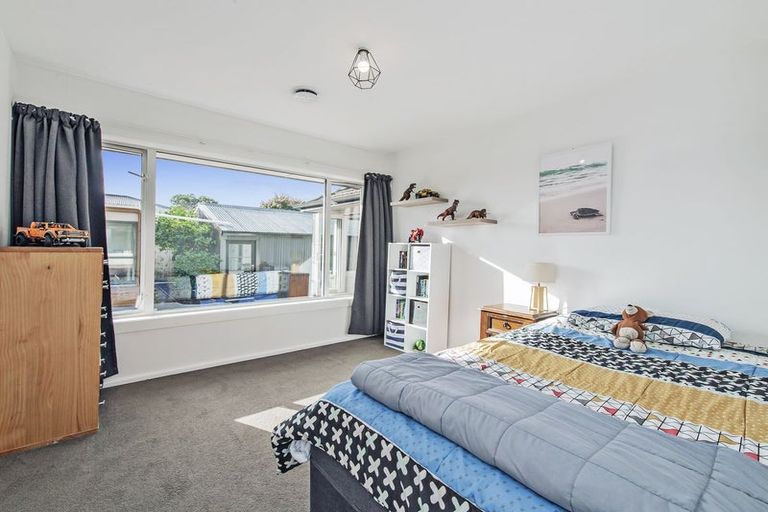 Photo of property in 9 Bellina Place, Broomfield, Christchurch, 8042