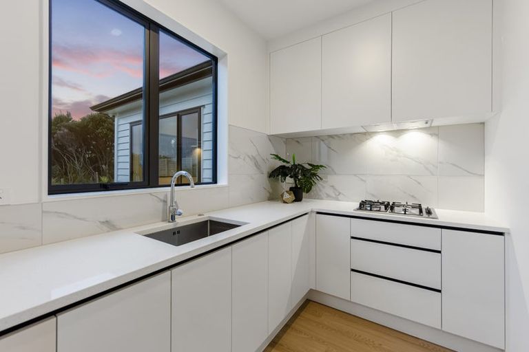 Photo of property in 14 Ringi Lane, Orewa, 0931