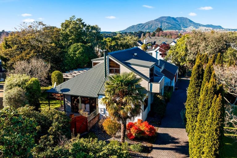 Photo of property in 40 Kahurangi Drive, Rangatira Park, Taupo, 3330