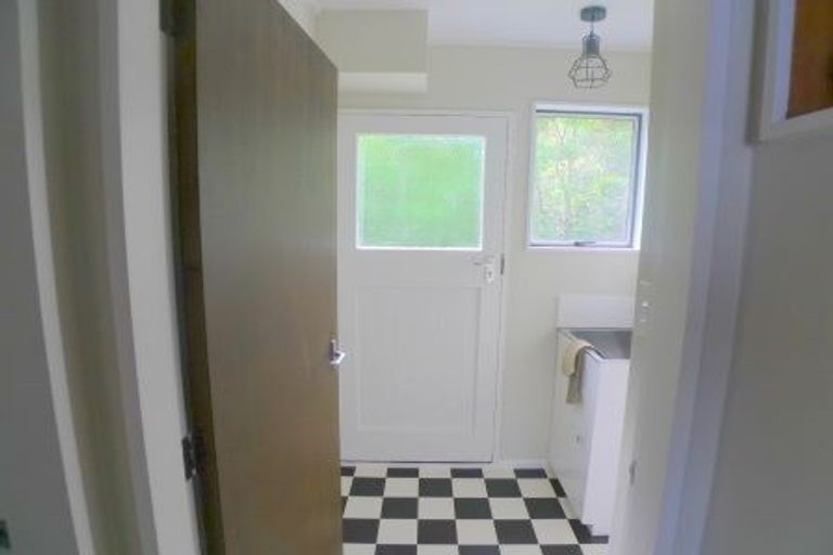 Photo of property in 44 Weka Street, Miramar, Wellington, 6022