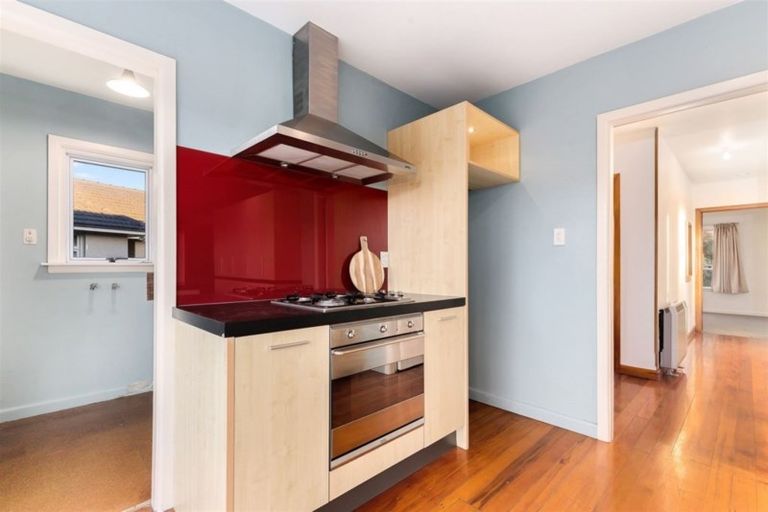 Photo of property in 10 Wilton Crescent, Bishopdale, Christchurch, 8053