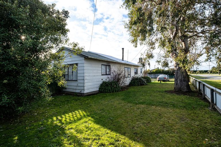 Photo of property in 104 King Street, Pareora, 7912