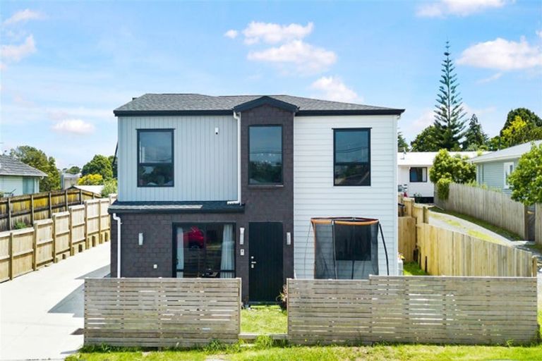Photo of property in 6a Christmas Road, Manurewa, Auckland, 2102