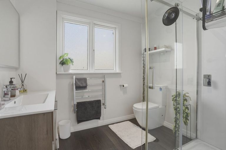 Photo of property in 16 Abbotsford Road, Green Island, Dunedin, 9018