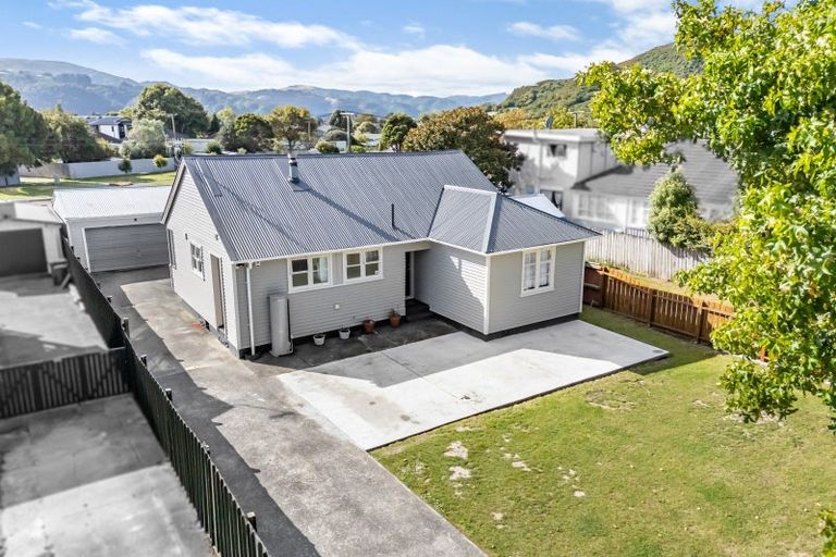 Photo of property in 13 Chapman Crescent, Naenae, Lower Hutt, 5011