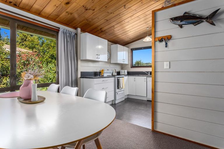 Photo of property in 2 Windsor Rise, Whakatane, 3120