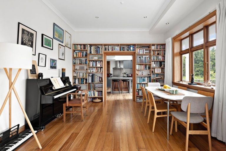 Photo of property in 51 Thompson Street, Mount Cook, Wellington, 6011