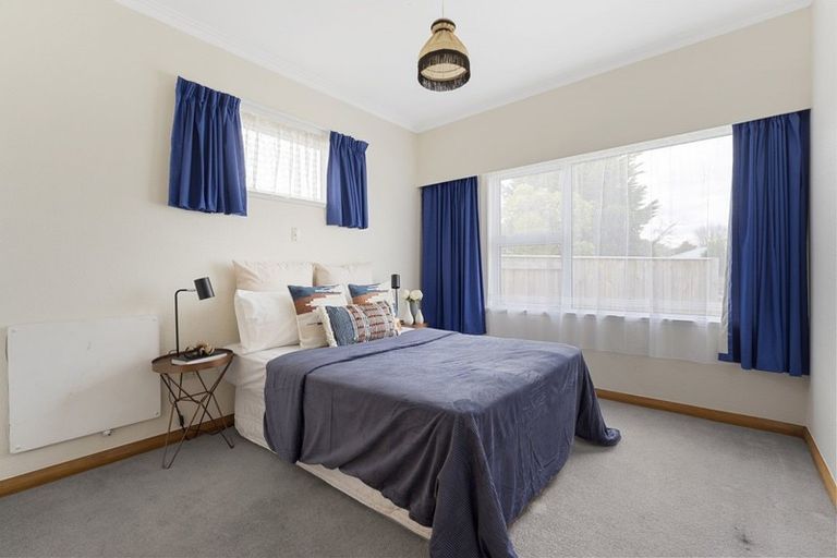 Photo of property in 17 Miles Place, Awapuni, Palmerston North, 4412