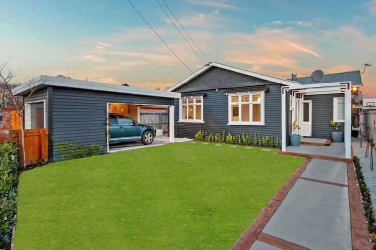 Photo of property in 136 Matsons Avenue, Papanui, Christchurch, 8053