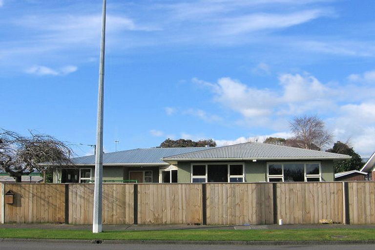 Photo of property in 551 Ruahine Street, Hokowhitu, Palmerston North, 4410
