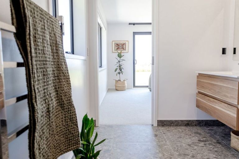 Photo of property in 12 Inanga Place, Ruatapu, 7883