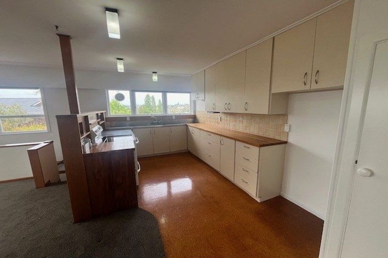 Photo of property in 63 Litten Road, Cockle Bay, Auckland, 2014