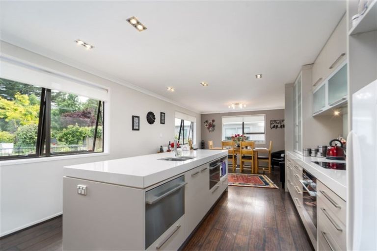 Photo of property in 10 Chamberlain Road, Masterton, 5810