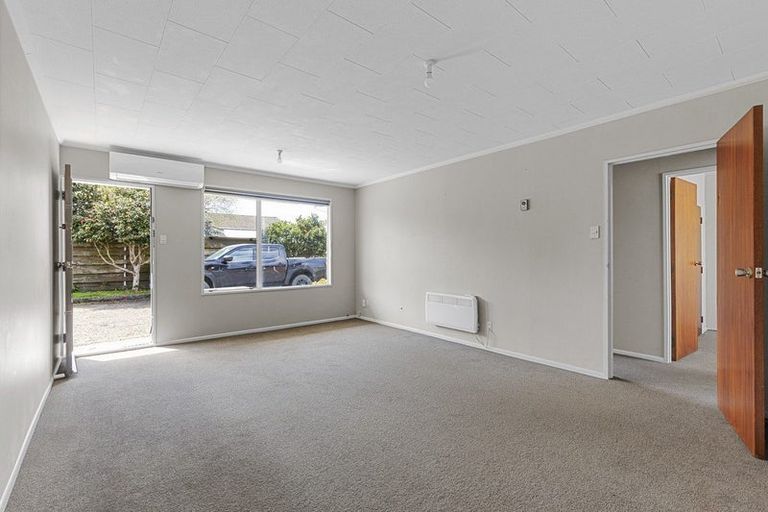 Photo of property in 4/10 Kowhai Avenue, Takaro, Palmerston North, 4410