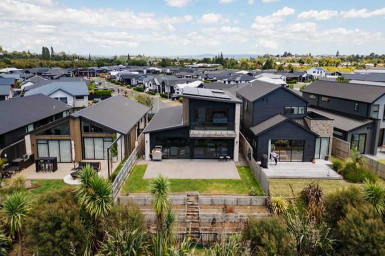 Photo of property in 34 Tangaroa Place, Poike, Tauranga, 3112