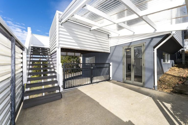 Photo of property in 3 Spargo Road, Massey, Auckland, 0614