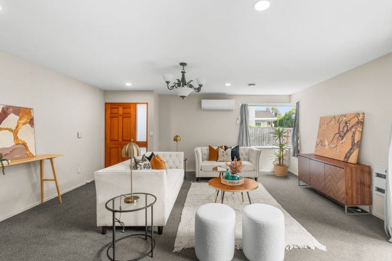 Photo of property in 42 Waimairi Road, Upper Riccarton, Christchurch, 8041