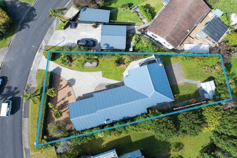 Photo of property in 8 Jean Place, Stanmore Bay, Whangaparaoa, 0932