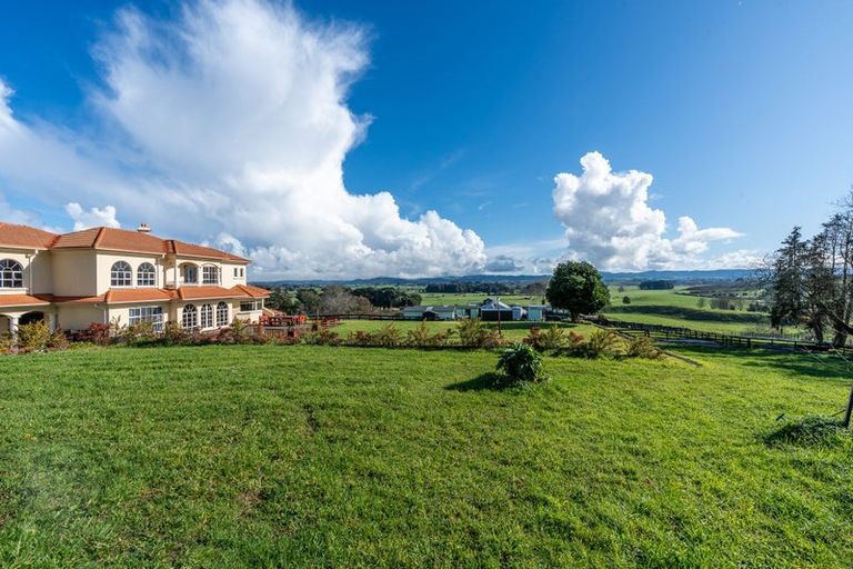 Photo of property in 170 Foster Road, Temple View, Hamilton, 3290