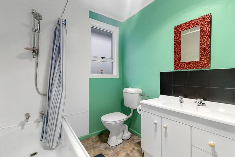 Photo of property in 26 Waihou Road, Te Aroha, 3320