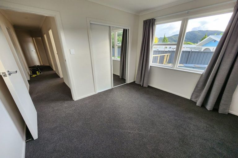 Photo of property in 35 Meremere Street, Wainuiomata, Lower Hutt, 5014
