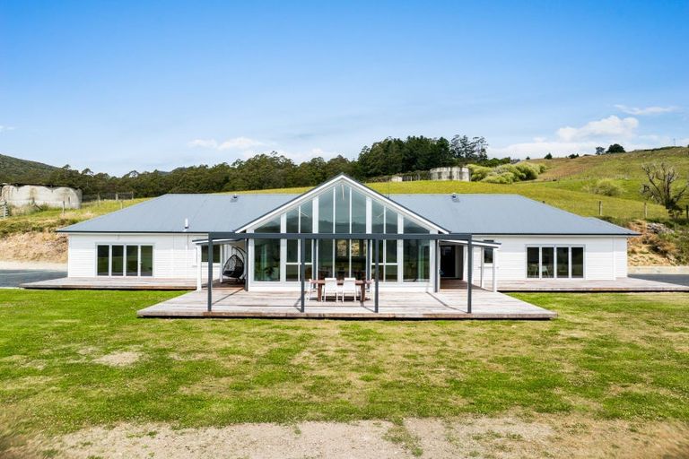 Photo of property in 81 Orokonui Road, Waitati, 9085