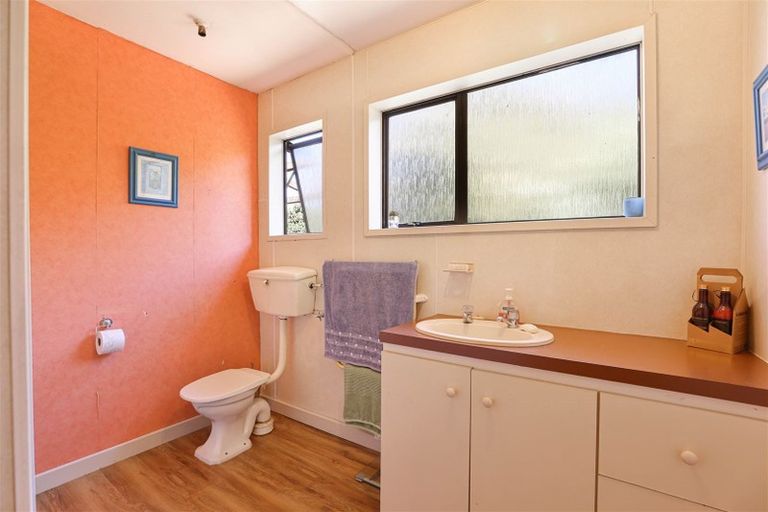 Photo of property in 3 John Street, Hinds, Ashburton, 7773