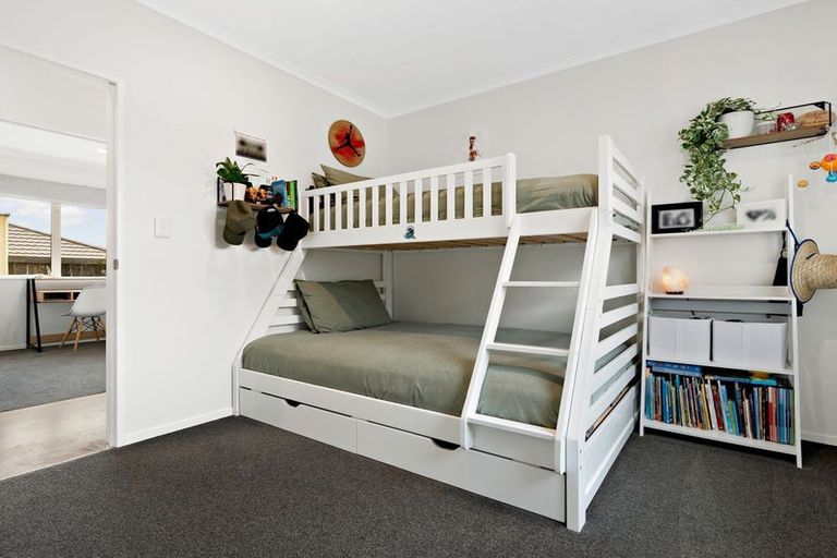 Photo of property in 47 Jeroboam Loop, Kumeu, 0810