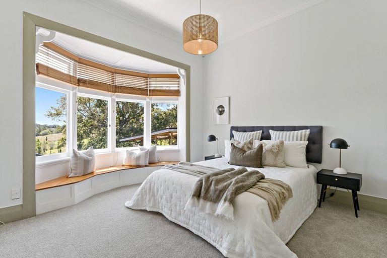 Photo of property in 1539 State Highway 16, Helensville, 0875