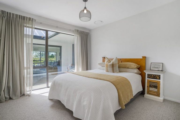 Photo of property in 141 Devereux Road, Winton, 9782