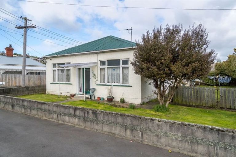 Photo of property in 39 Selwyn Street, North East Valley, Dunedin, 9010