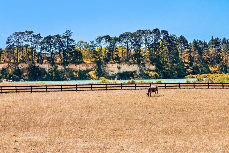 Photo of property in 84 Sanctuary Drive, Glenbrook, Waiuku, 2681