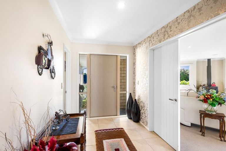 Photo of property in 26 Shadbolt Lane, Rolleston, 7614