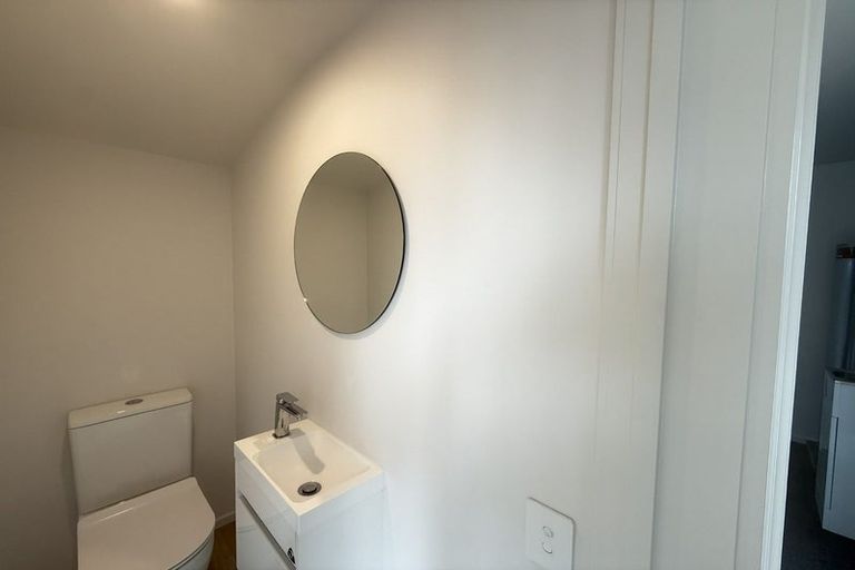 Photo of property in 1/12 Mccombs Street, Somerfield, Christchurch, 8024