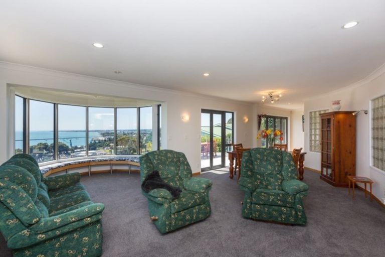 Photo of property in 27 Findlay Street, Moturoa, New Plymouth, 4310