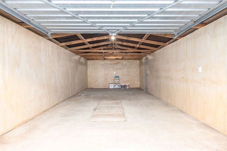 Photo of property in 11 Read Street, Levin, 5510