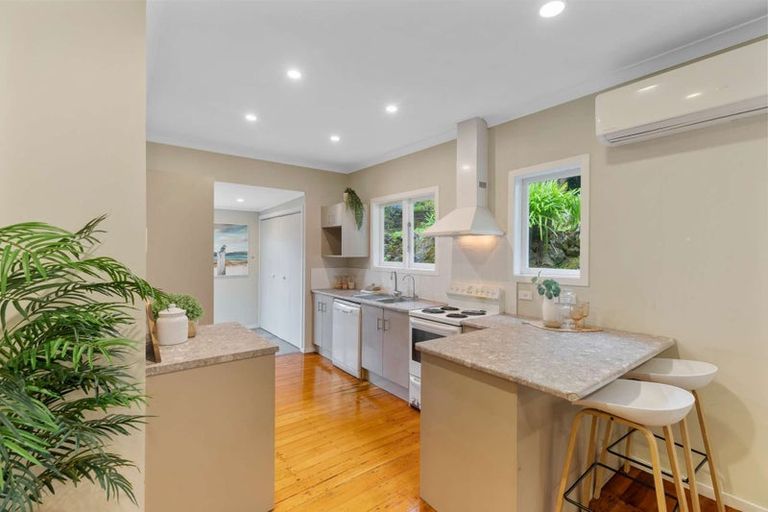 Photo of property in 75 Hatea Drive, Regent, Whangarei, 0112